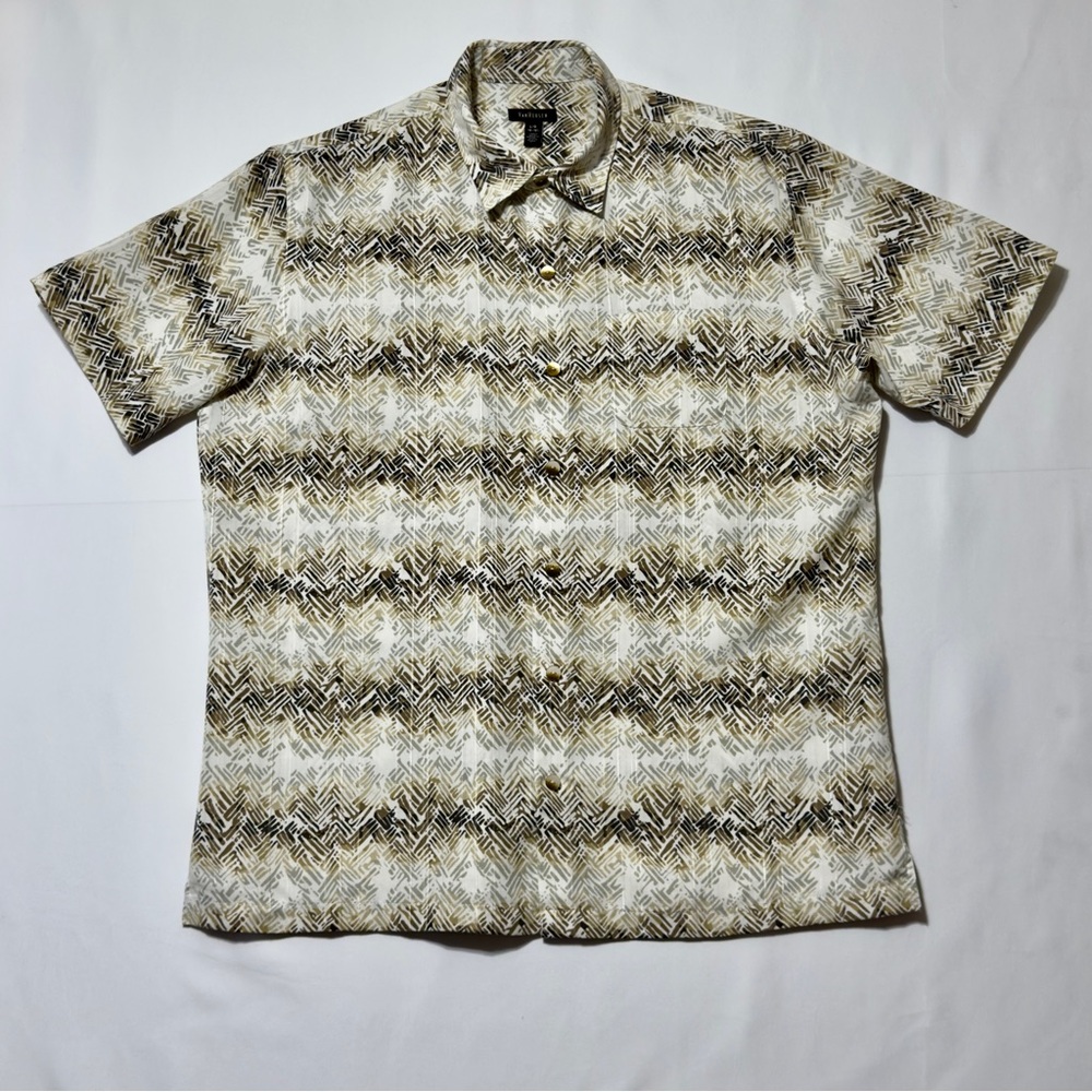 Van Heusen Casual Button Down Large Short Sleeve Shirt Brown and Cream Excellent